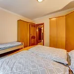 Spacious Flat In Near The Nuerburgring Adenau
