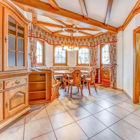 Spacious Flat In Near The N Rburgring *