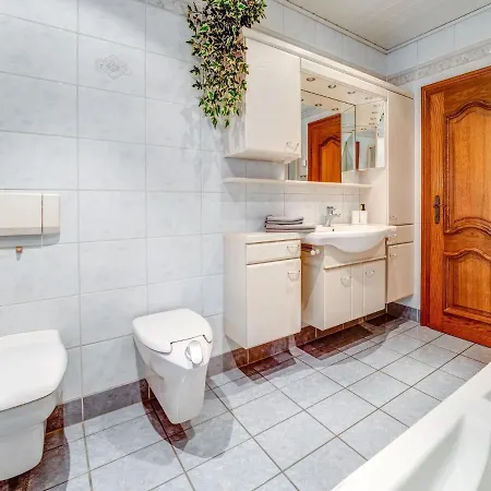Spacious Flat In Near The N Rburgring * Adenau