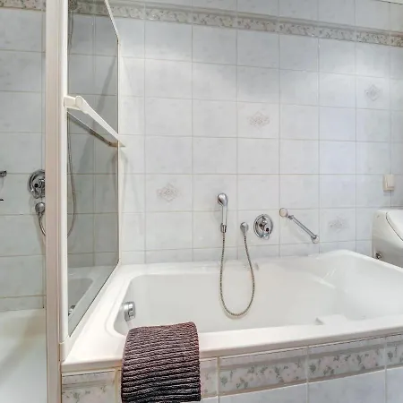 Apartment Spacious Flat In Near The N Rburgring Adenau