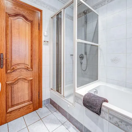 Spacious Flat In Near The Nuerburgring *