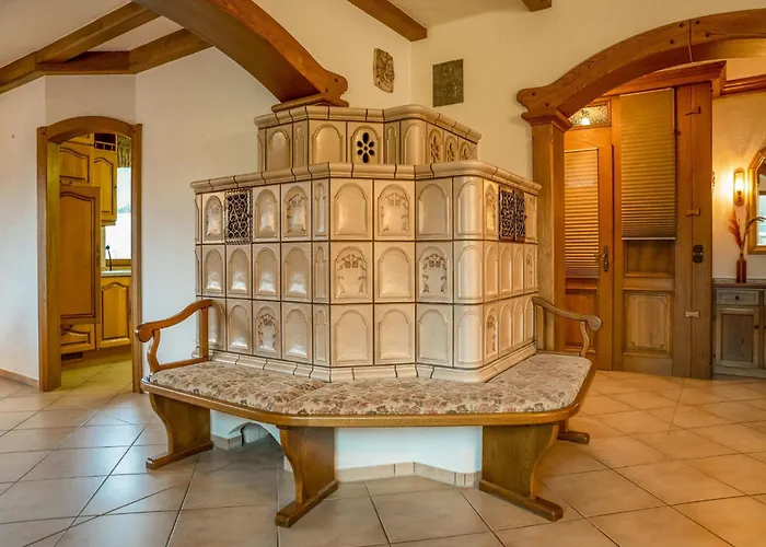 Spacious Flat In Near The Nuerburgring Apartamento Adenau